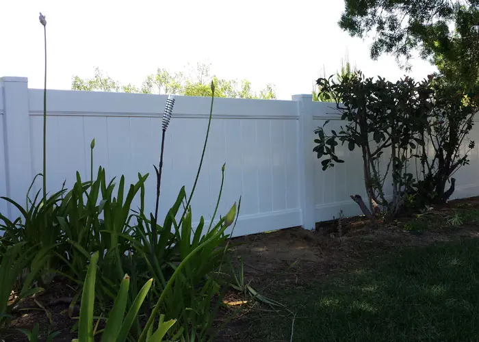 LA White Vinyl Fence Installation