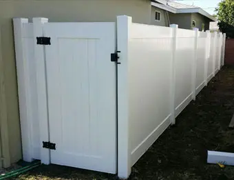 Best Privacy Fence Installation